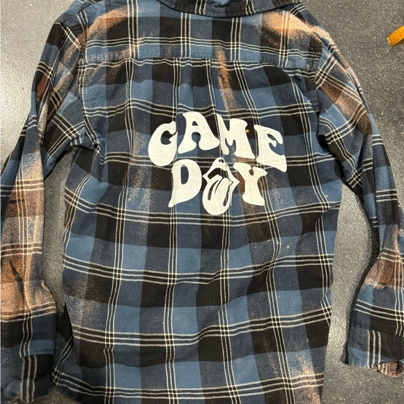 Bass Blue and Black Plaid Shirt with Bleached Accents - Picture 2 of 3